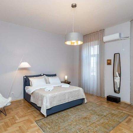 Stylish 2Br Apt In The Heart Of Old טביליסי מראה חיצוני תמונה